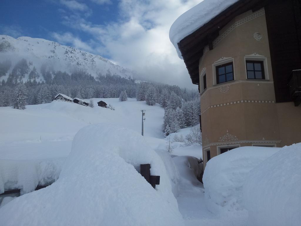 Chalet Rin da Pemont Livigno Extérieur photo
